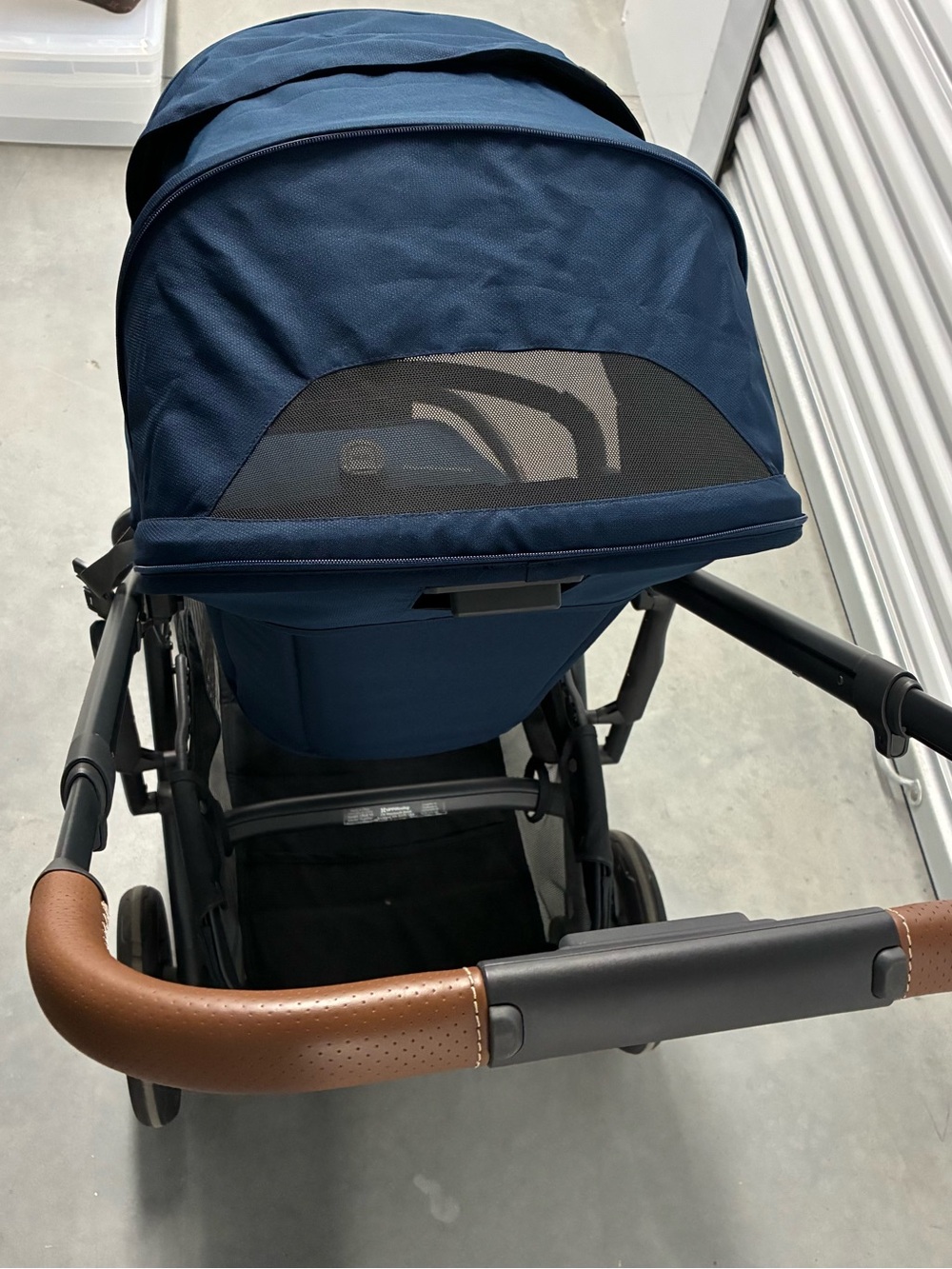 UPPA BABY CRUZ V2  Navy and Carbon-Saddle leather Stroller - Picture 10 of 14